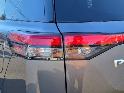 2024 Nissan Pathfinder S