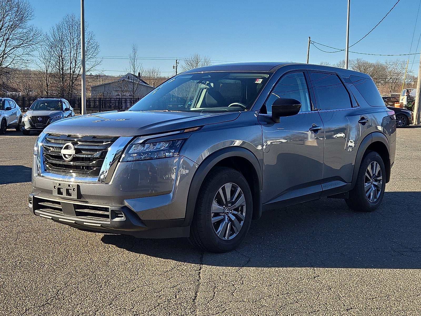 2024 Nissan Pathfinder S