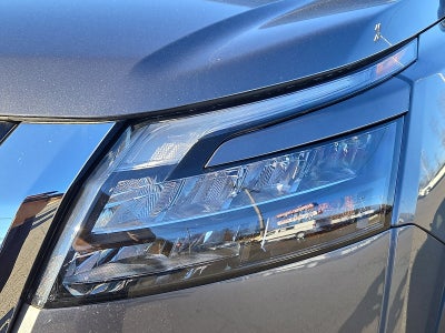 2024 Nissan Pathfinder S