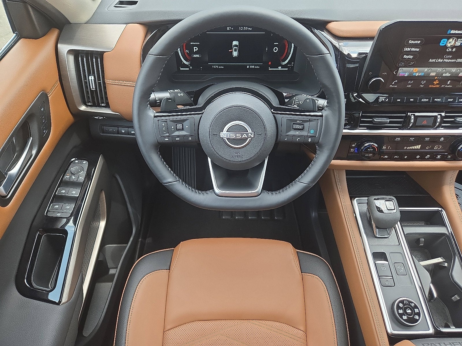 2025 Nissan Pathfinder Platinum