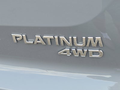 2025 Nissan Pathfinder Platinum