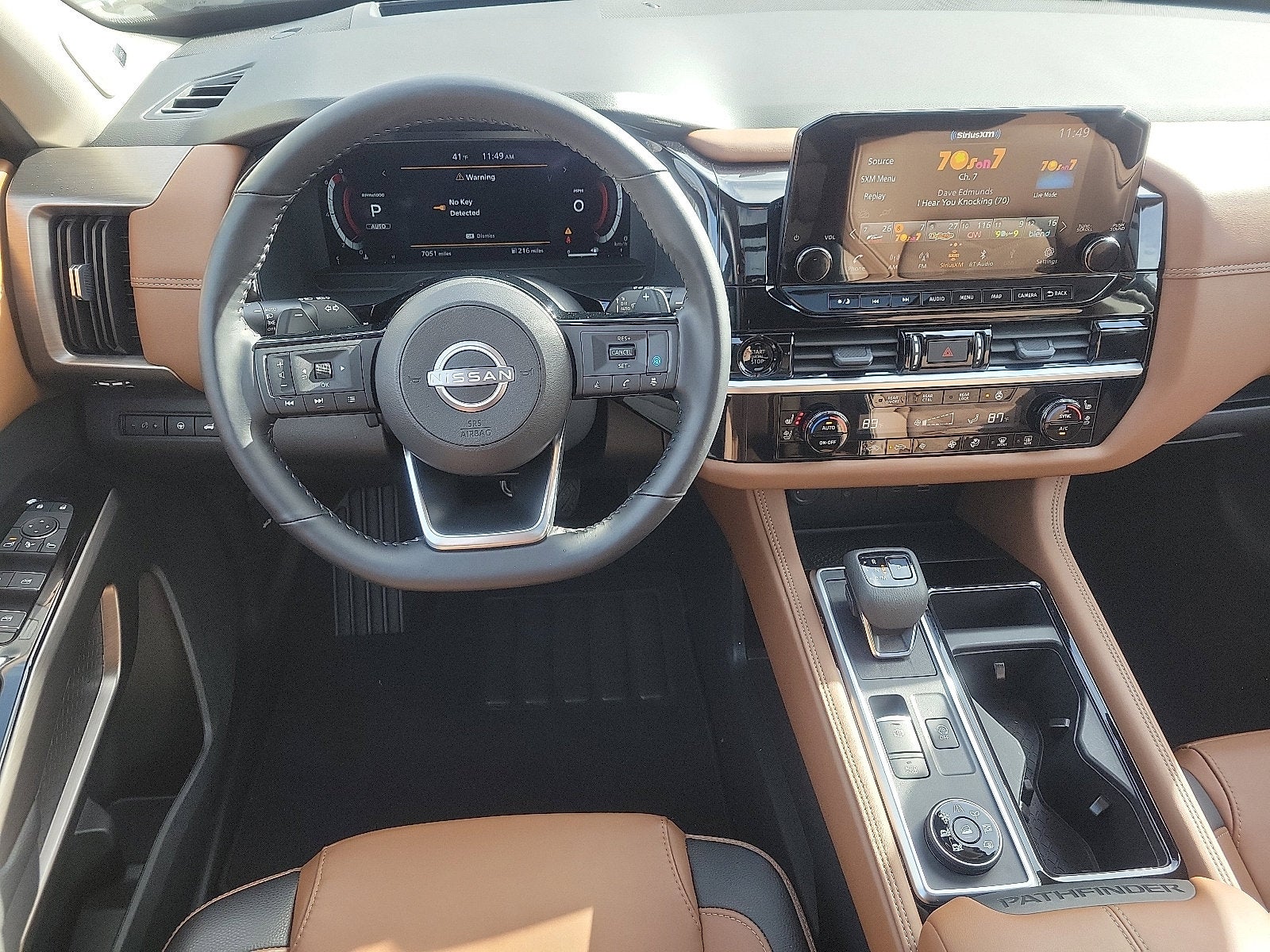 2025 Nissan Pathfinder Platinum