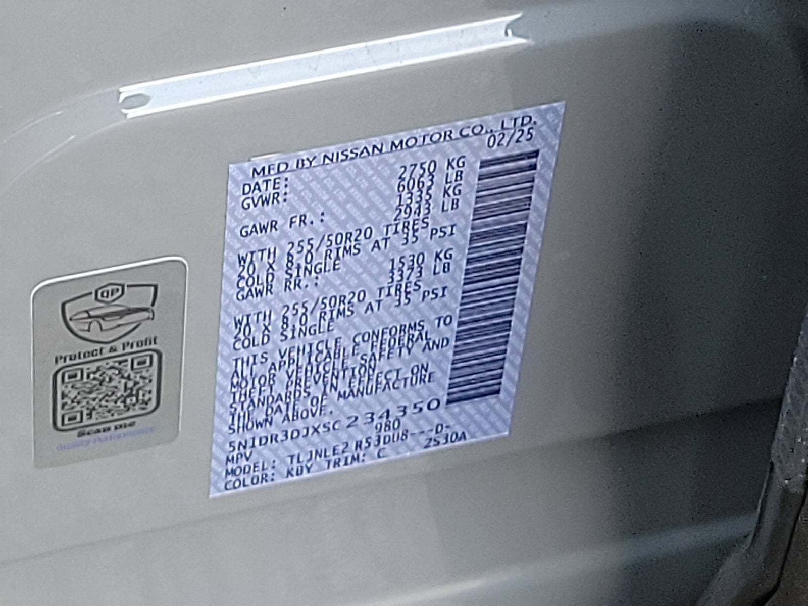 2025 Nissan Pathfinder Platinum