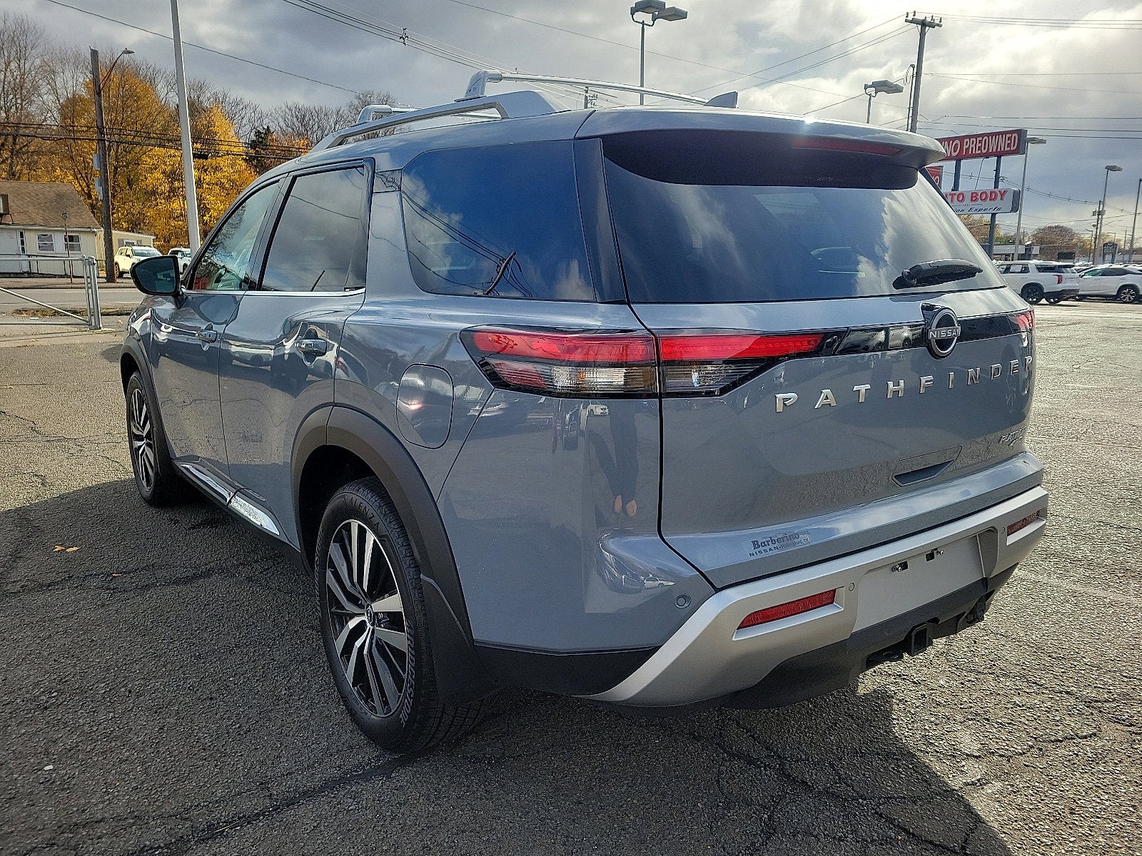 2025 Nissan Pathfinder Platinum