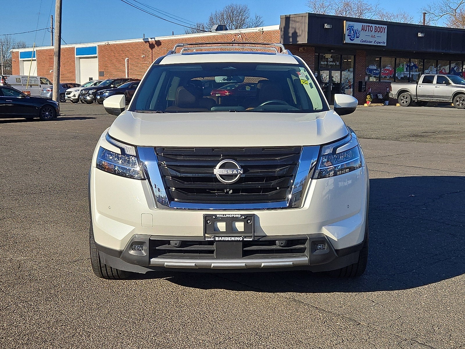 2023 Nissan Pathfinder Platinum