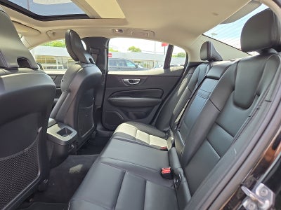 2020 Volvo S60 Momentum