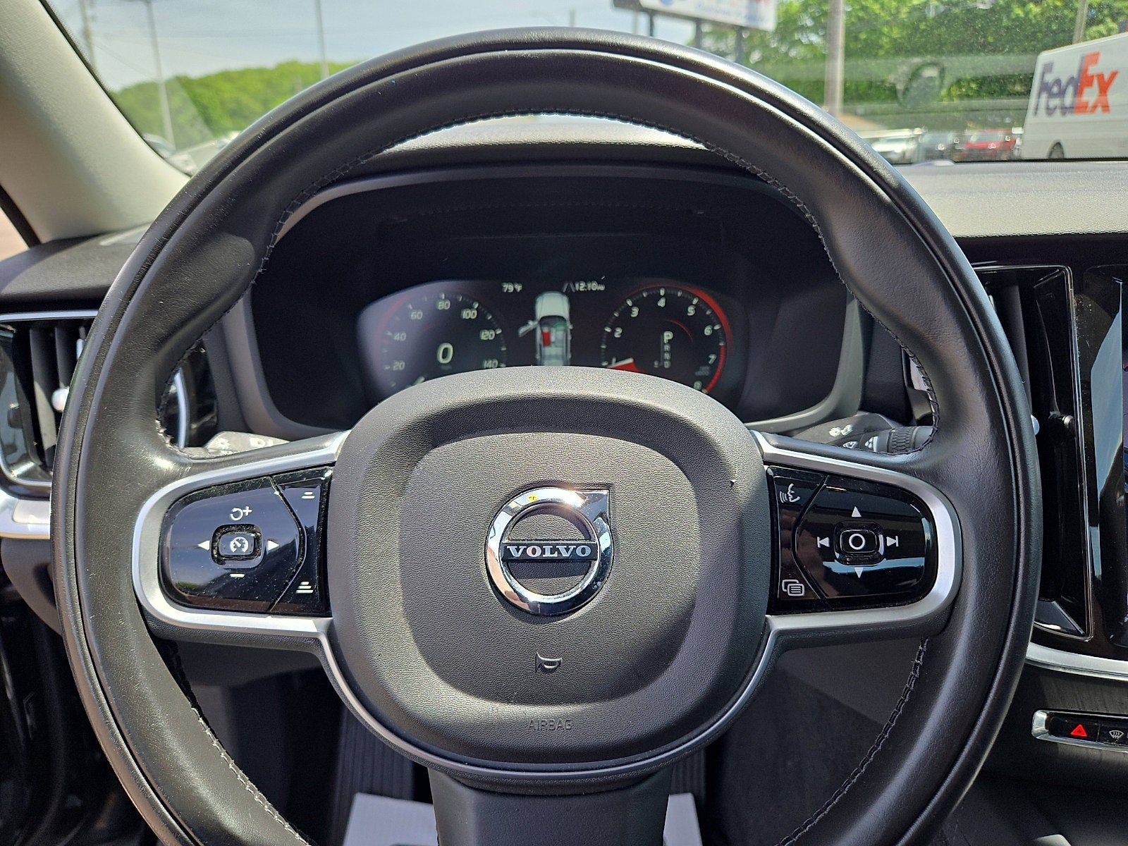 2020 Volvo S60 Momentum