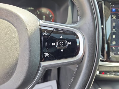 2020 Volvo S60 Momentum