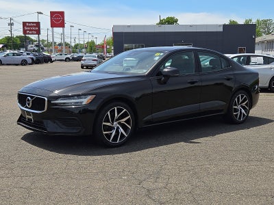 2020 Volvo S60 Momentum