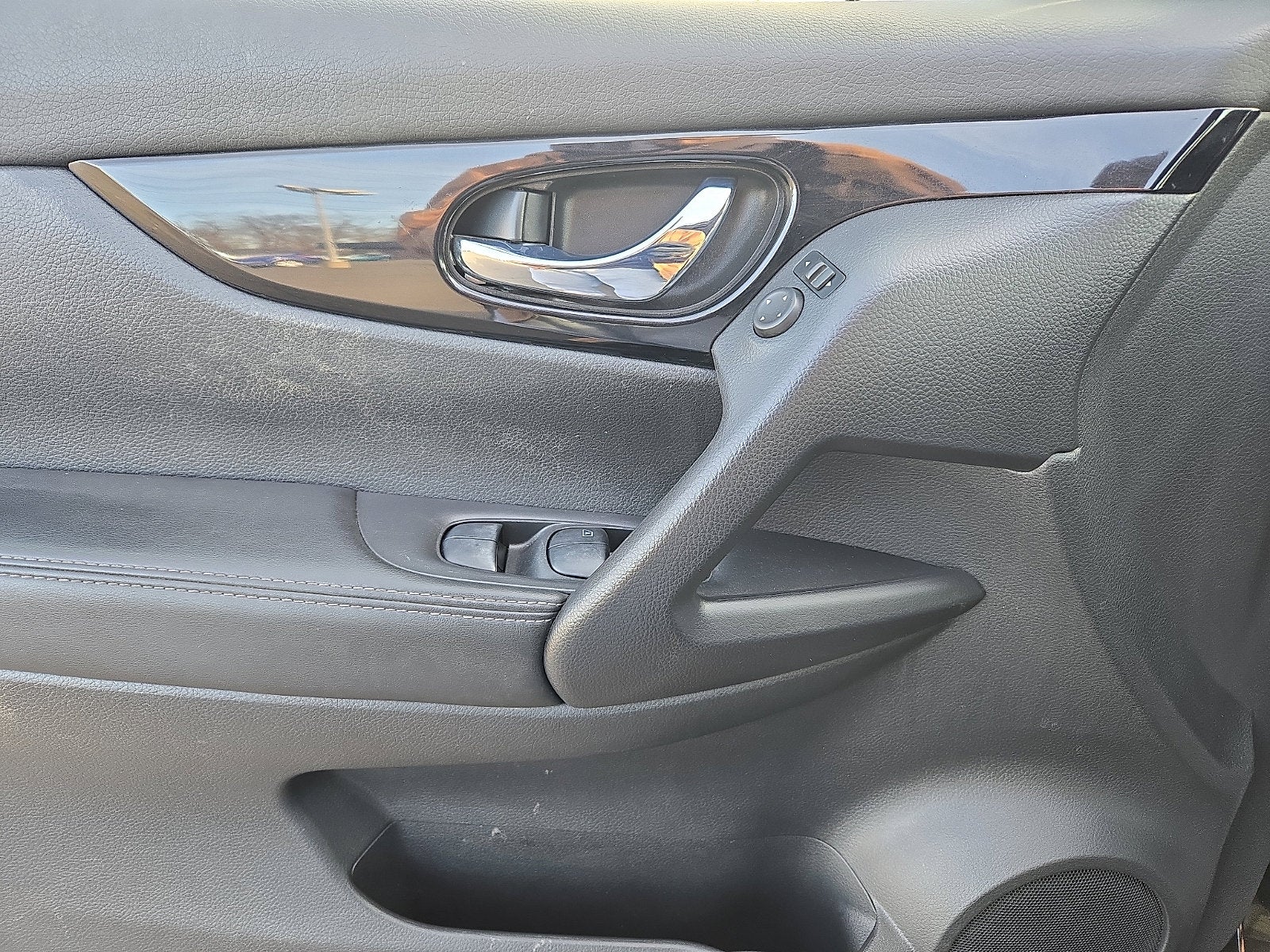 2018 Nissan Rogue Sport SV