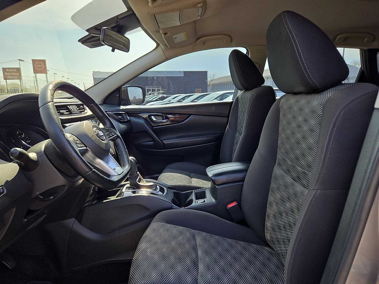 2020 Nissan Rogue Sport SV