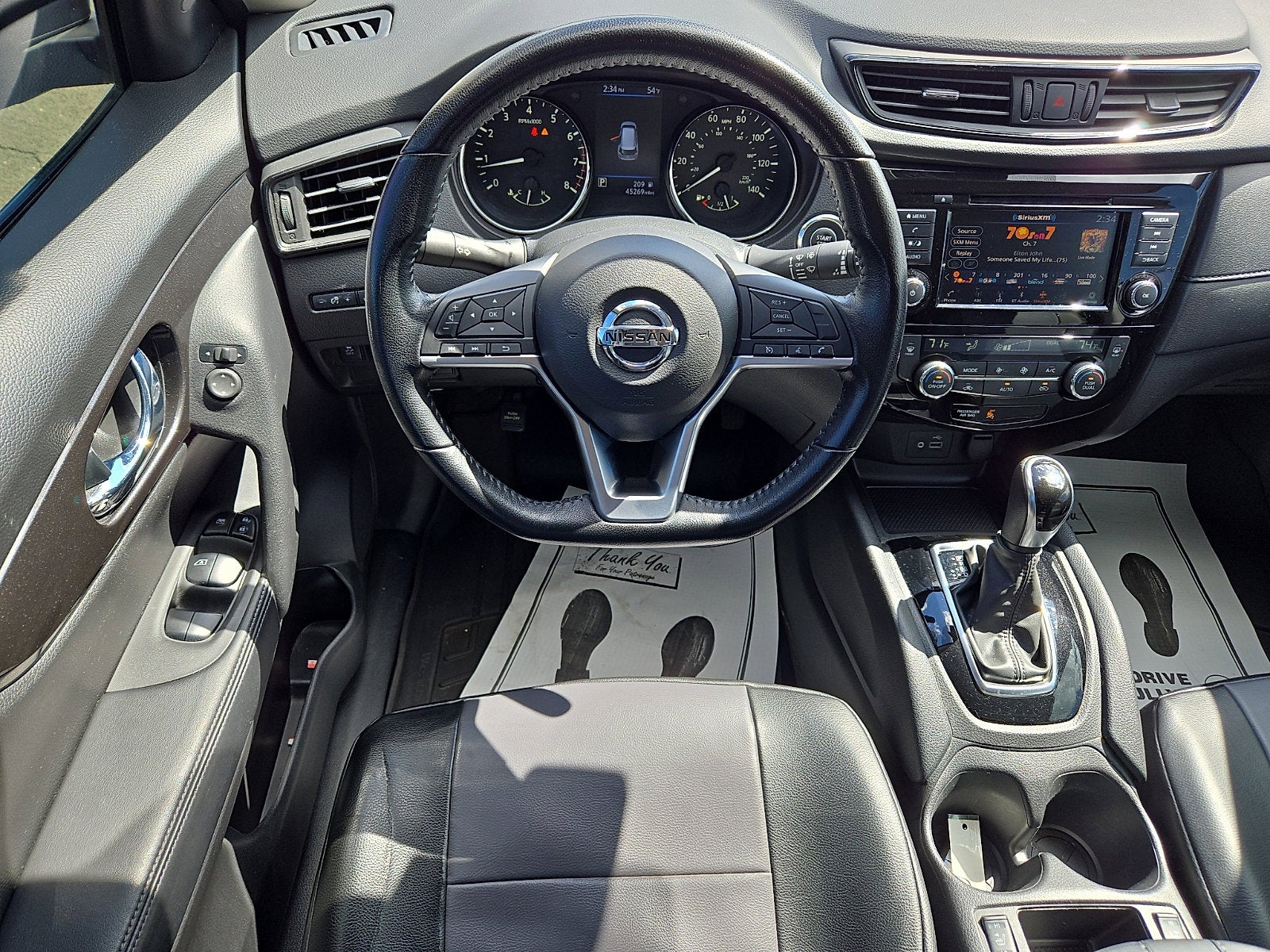 2020 Nissan Rogue SV