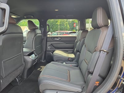 2025 Nissan Armada SL