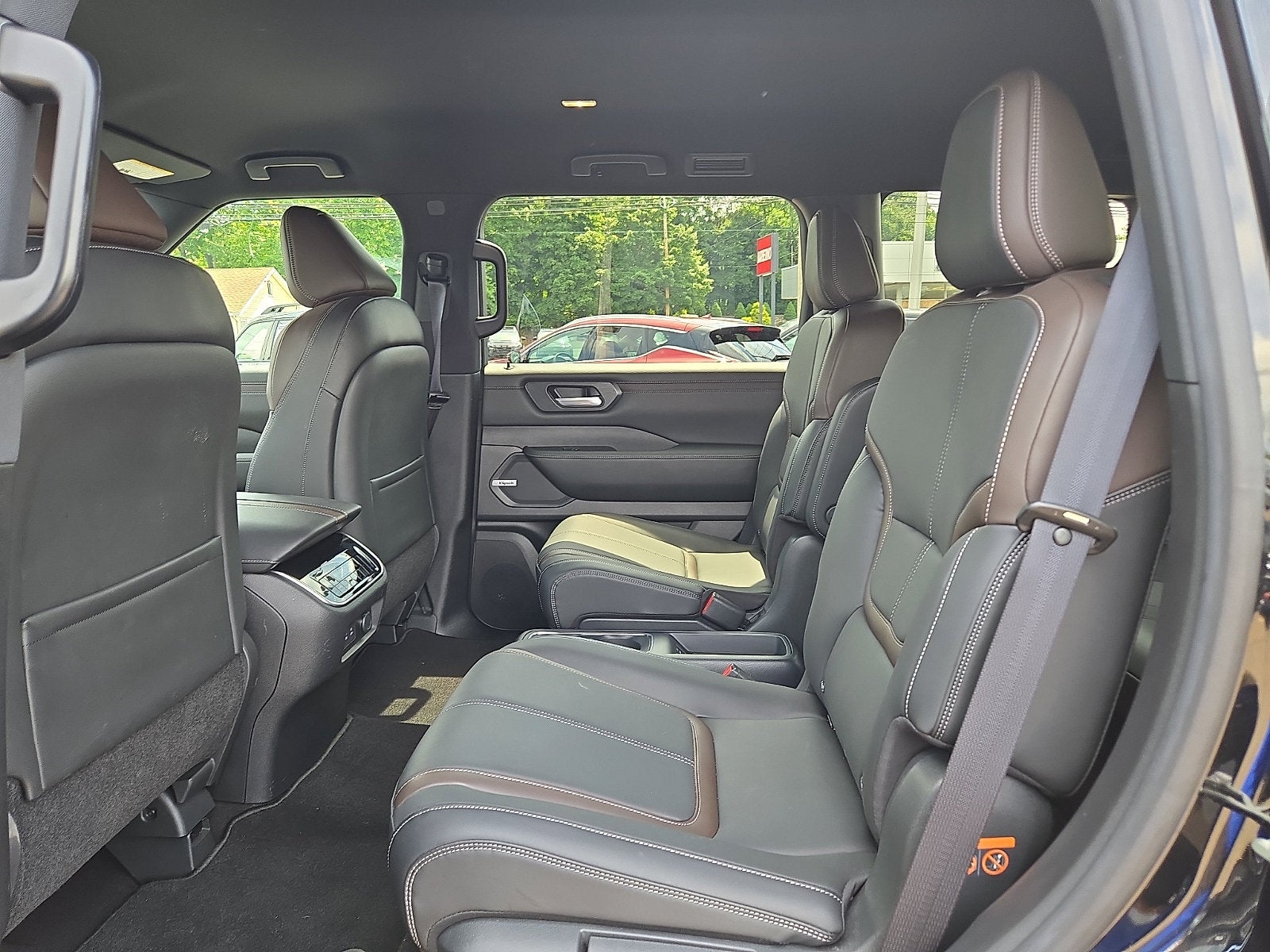 2025 Nissan Armada SL