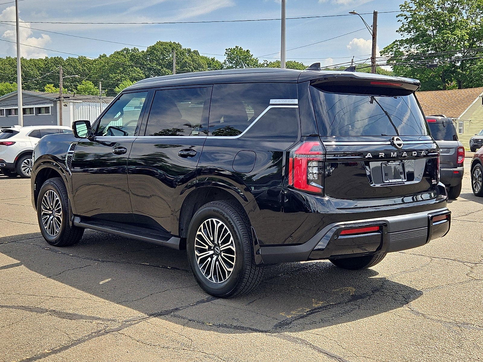 2025 Nissan Armada SL