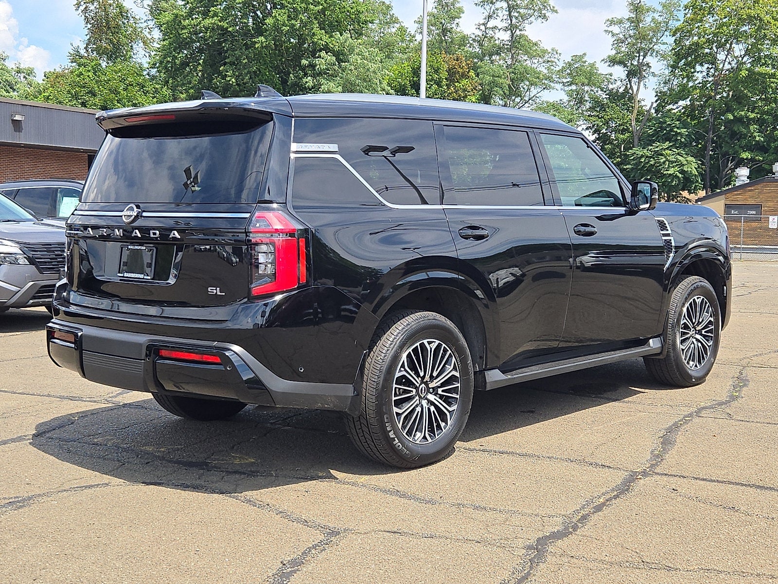 2025 Nissan Armada SL