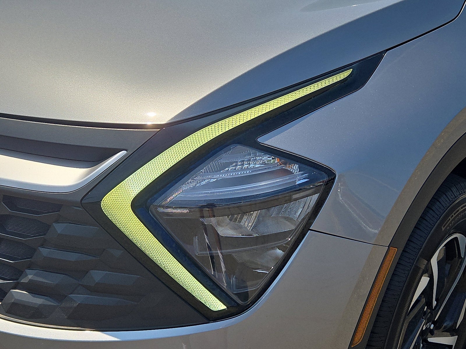 2023 Kia Sportage Hybrid LX