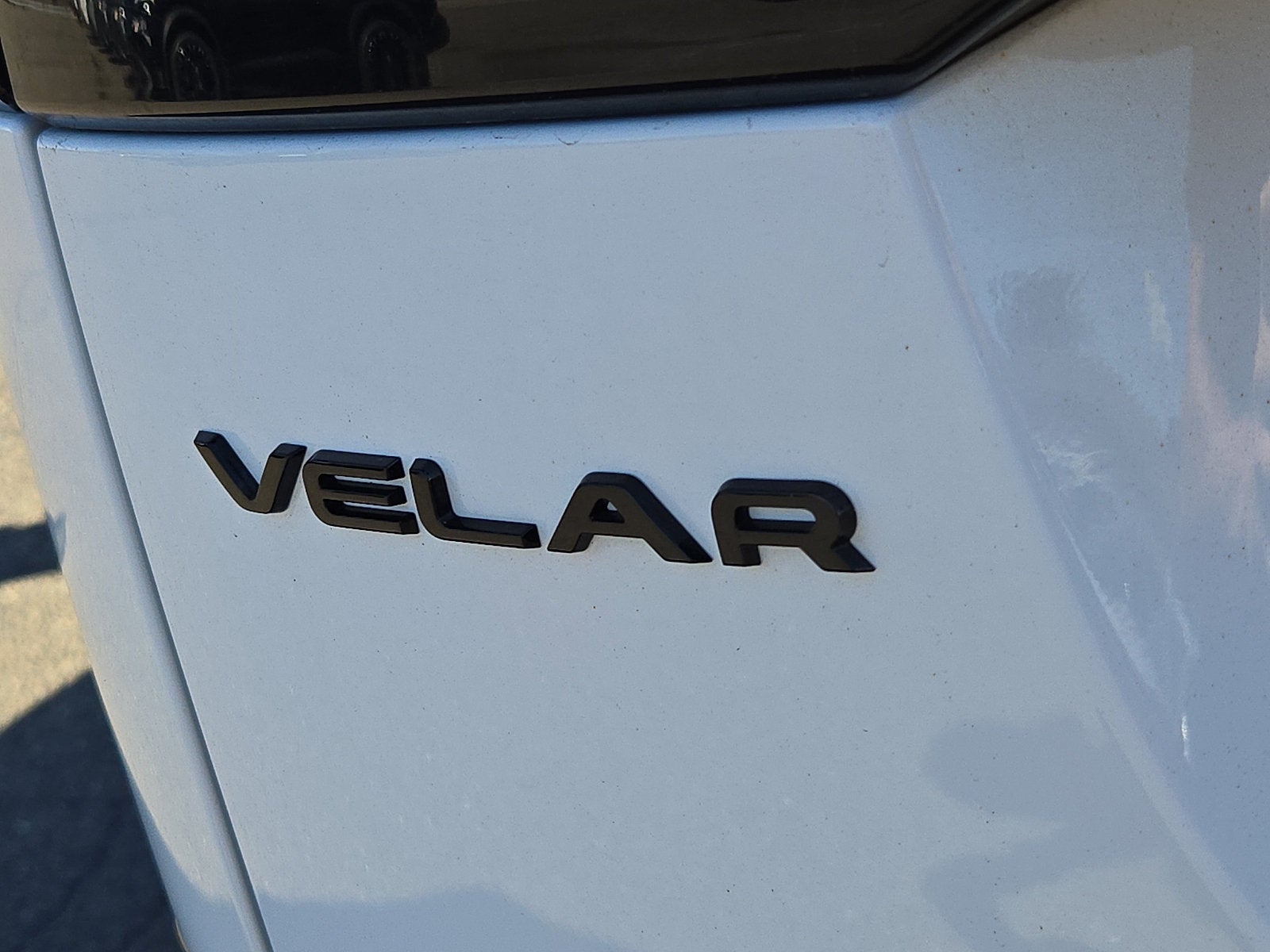 2025 Land Rover Range Rover Velar Dynamic SE