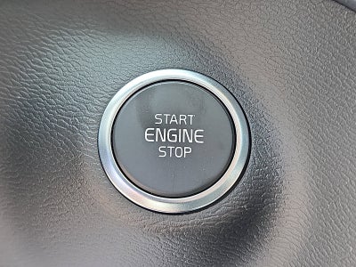 2025 Volvo XC40 Core Bright Theme