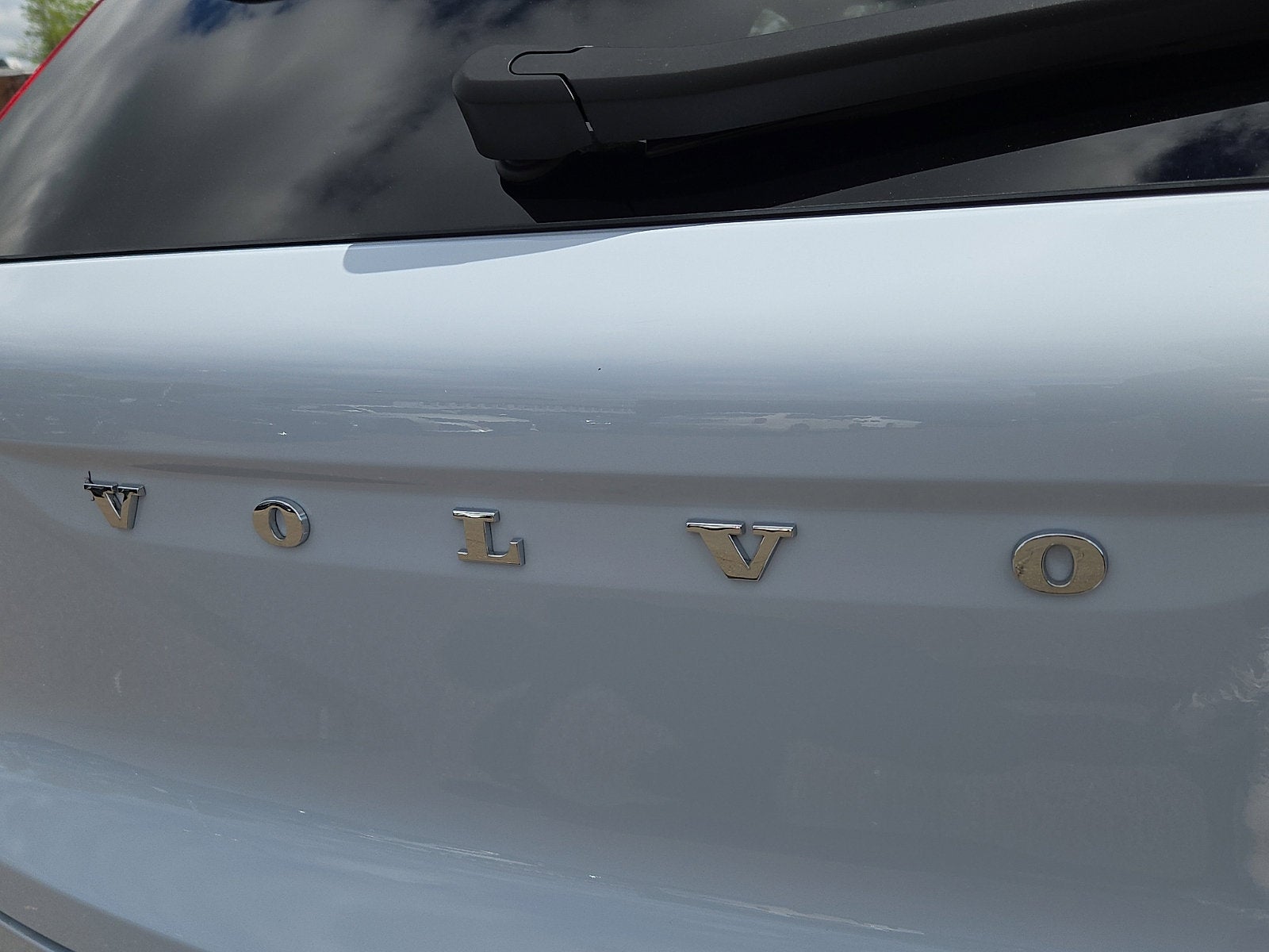 2025 Volvo XC40 Core Bright Theme